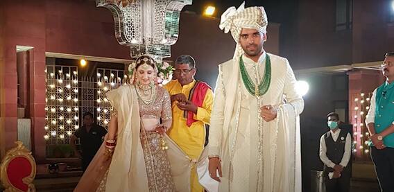 Deepak Chahar Wedding Photos: జయ భరద్వాజ్ ను పెళ్లి చేసుకున్న దీపక్ చాహర్ | ABP Desam