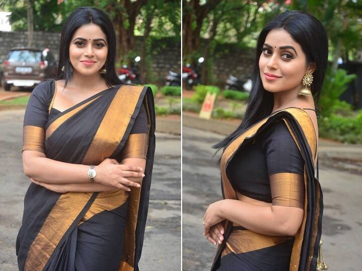 actress Poorna gets engaged to a UAE based businessman See PICS from ceremony Poorna Announces Wedding: சவரக்கத்தி புகழ் பூர்ணாவுக்கு திருமணம்.. மாப்பிள்ளை யார் தெரியுமா? அசந்திடுவீங்க..