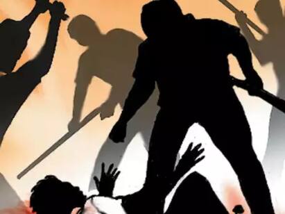Bengaluru Odisha bank employee killed by apartment security guards mistaking for thief Crime : மதுபோதையில் சுவர் ஏறி குதித்த வங்கி ஊழியர்..! திருடன் என நினைத்து அடித்துக்கொன்ற பாதுகாவலர்கள்..!
