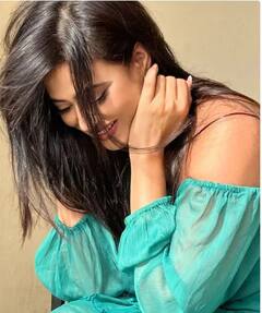 ਭੋਜਪੁਰੀ ਅਦਾਕਾਰਾ Shweta Tiwari ਨੇ ਸ਼ਾਰਟ ਵਨ-ਪੀਸ ਡਰੈੱਸ 'ਚ ਸ਼ੇਅਰ ਕੀਤੀਆਂ ਖੂਬਸੂਰਤ ਤਸਵੀਰਾਂ