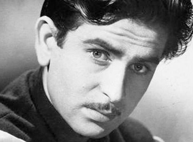 Raj Kapoor: डायरेक्टर के एक थप्पड़ से बदली थी राज कपूर की किस्मत, रोते हुए कही थी ये एक बात Director Kedar Sharma slapped Raj Kapoor on the sets due to this reason Raj Kapoor: डायरेक्टर के एक थप्पड़ से बदली थी राज कपूर की किस्मत, रोते हुए कही थी ये एक बात