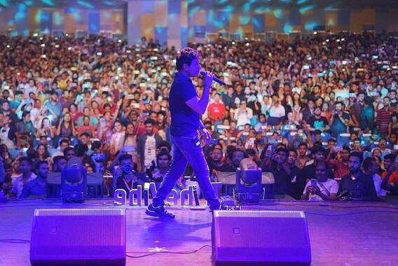 হৃদরোগ কেড়েছে যাঁদের