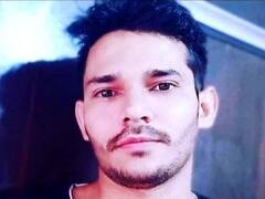 Kulgam Terror Attack: आतंकियों का निशाना बने विजय की चार महीने पहले ही हुई थी शादी, बेबस पिता ने दिया ये भावुक बयान