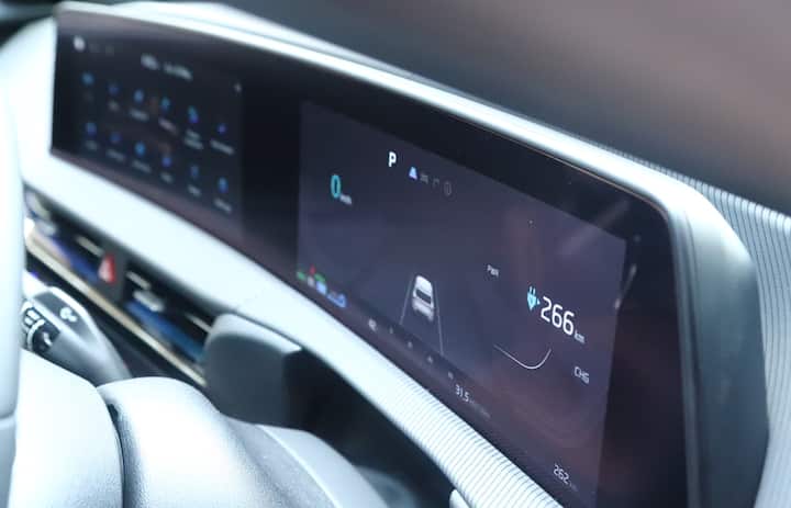 350 కేడబ్ల్యూహెచ్ చార్జర్‌ను ఉపయోగిస్తే 10 నుంచి 80 శాతం చార్జింగ్ కేవలం 18 నిమిషాల్లోనే ఎక్కుతుంది.