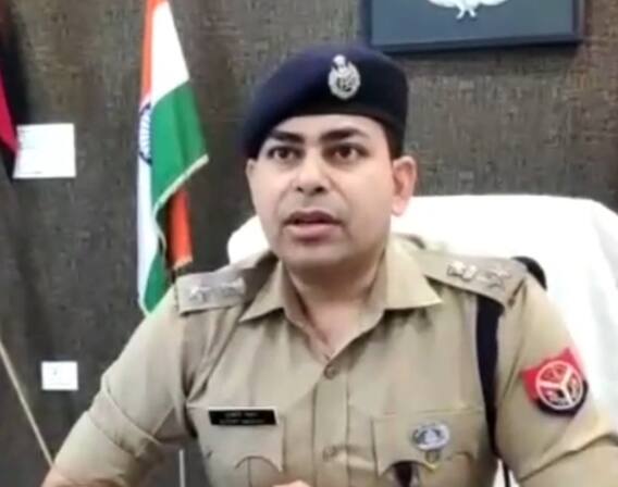Muzaffarnagar News: मुजफ्फरनगर जेल में बंद छेड़छाड़ के आरोपी की मौत से हड़कंप, परिजनों ने लगाया गंभीर आरोप Muzaffarnagar News: मुजफ्फरनगर जेल में बंद छेड़छाड़ के आरोपी की मौत से हड़कंप, परिजनों ने लगाया गंभीर आरोप