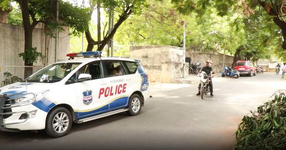 Dr. KA Paul House Arrested: హైదరాబాద్ లో కేఏ పాల్ ను గృహ నిర్బంధంలో ఉంచిన పోలీసులు | ABP Desam