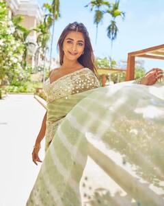 Pooja Hegde: చీరలో మెరిసిపోతున్న బుట్టబొమ్మ - పిక్స్ చూశారా?