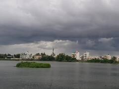 Maharashtra Weather Forecast: महाराष्ट्र में लगातार छाए रहेंगे बादल, बारिश होने से मिलती रहेगी गर्मी से राहत