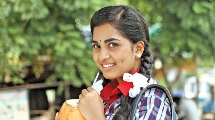 பிரபல நடிகை சிருஷ்டி டாங்கே