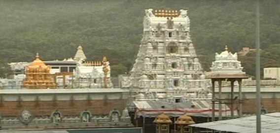 Plastic Ban On Tirumala: సంపూర్ణ ప్లాస్టిక్ నిషేధంపై వ్యాపారుల మిశ్రమ స్పందన | ABP Desam
