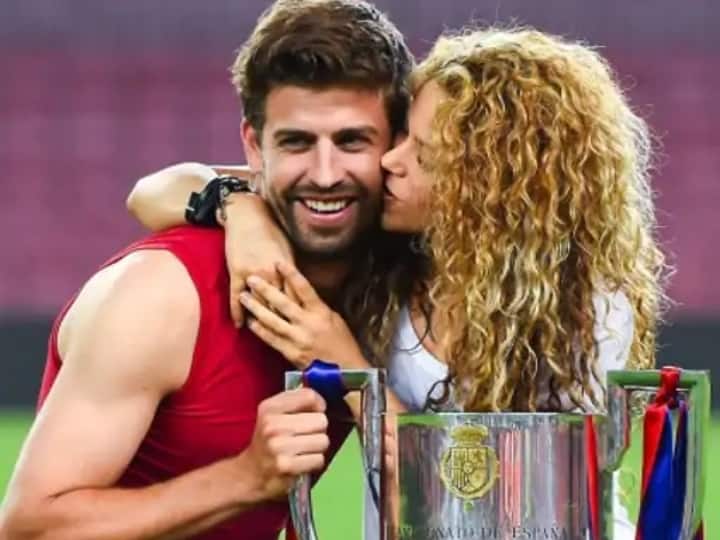 Pique Shakira Breakup shakira gerard pique to separate after barcelona defender was allegedly caught having an-affair with another woman Pique Shakira Breakup: पॉप सिंगर शकीरा और जेरार्ड पीके 12 साल बाद हुए अलग, फुटबॉलर का अफेयर बना कारण