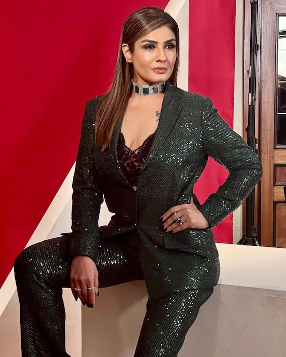 Raveena Tandon Pics: ‘केजीएफ 2’ की रमीका सेन ने कराया ग्लैमरस फोटोशूट, बॉसी लुक में फैंस पर चलाया जादू