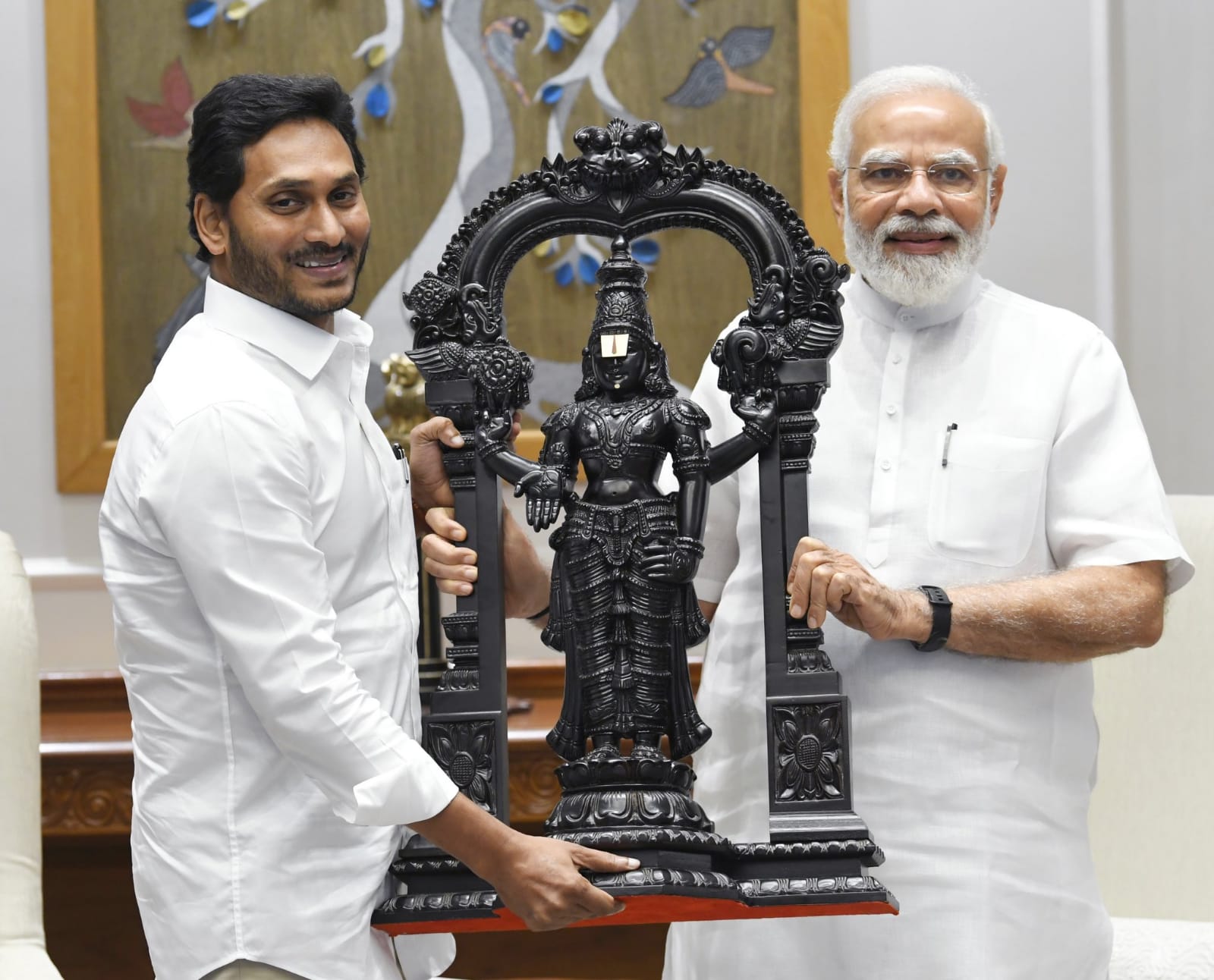 CM Jagan Meets PM Modi : ప్రధాని మోదీతో సీఎం జగన్ భేటీ, కీలక అంశాలపై చర్చ