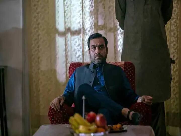बॉलिवूडनंतर आता ओटीटी किंग बनलेले पंकज त्रिपाठी प्रत्येक सीरीजसाठी 10 ते 12 कोटी रुपये आकारतात.