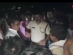 Singrauli News: कोयला खनन का विरोध कर रहे आदिवासियों को तहसीलदार ने दी जेल भेजने की धमकी, इस वजह से दे रहे हैं धरना