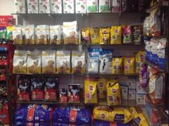 चौबीस घंटे खुली रहती है ये दुकान, सामान लेने पर दुकानदार नहीं लेता पैसे, जानें इस अनोखी दुकान की कहानी