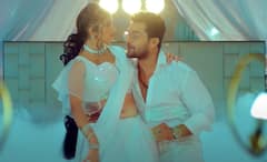 Bhojpuri Song: Komal singh के दर्द पर 'बरफ' से Khesari Lal Yadav ने लगाया मलहम, वीडियो हुआ वायरल