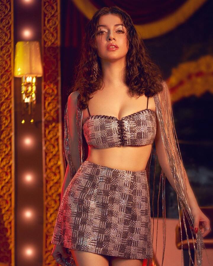 मजाल है, उन्होंने कोई तस्वीर शेयर की हो, और वो सोशल मीडिया पर ट्रेंड न करे.