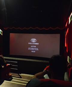 Vikram Movie: பத்தல பத்தல...மத்தளம் அட்றா டேய்..விக்ரம் படம்.. தெறிக்க விட்ட ரசிகர்கள் !