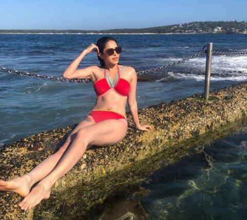 સોનૂ કે ટીટૂ કી સ્વીટીની એક્ટ્રેસ નુસરત ભરૂચા પોતાની બોલ્ડ અને હોટ તસવીરોના કારણે ચર્ચામાં રહે છે. હાલમાં નુસરત બિકિની તસવીરોને લઈને ચર્ચામાં છે.