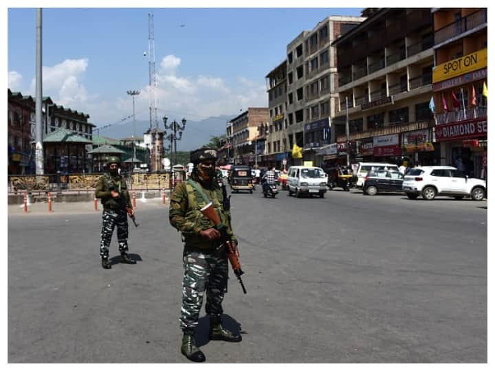 J&K | Kashmir Migrants Not Be Shifted Out Of Valley; Amarnath Yatra On Schedule: Officials Amid Targeted Killings Kashmir Migrants Not Be Shifted Out Of Valley; Amarnath Yatra On Schedule: Officials Amid Targeted Killings