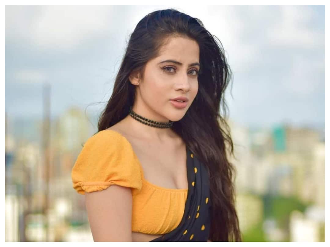 Urfi Javed hits back at trolls wishing her to be dead instead of Sidhu Moose Wala Urfi Javed: నీ చావు చాలా భయానకంగా ఉంటుంది - ఉర్ఫీ జావెద్‌ను శపిస్తున్న జనం