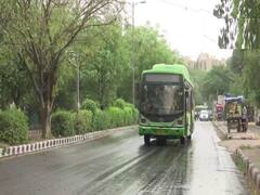 Delhi-NCR Weather Forecast: दिल्ली-एनसीआर में दिन में सताएगी गर्मी तो शाम में बारिश से मिल सकती है राहत, प्रदूषण बढ़ा