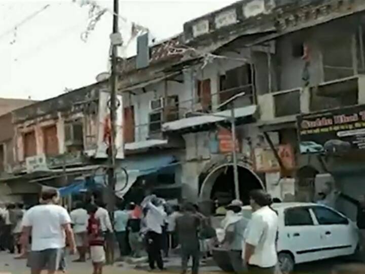 Kanpur Parade Chauraha Violence After Muslim Opposed BJP Spokesperson Nupur Sharma Kanpur: Clashes Erupt Over BJP Leader Nupur Sharma's Remarks, Police Say Situation Under Control