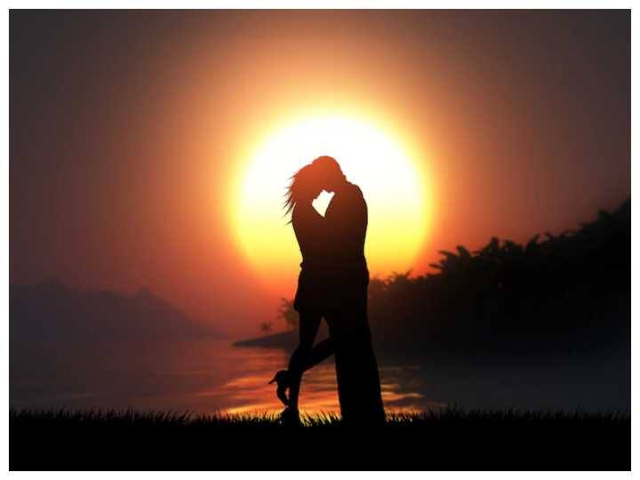 अलग पल: आप अपने खास दोस्त के साथ कई ऐसे पल जी लेते हैं जो आपके जहन में हमेशा रह जाता है और आप खुद से ही पूछते हैं कि ये क्या था, आप समझ जाएं कि सामने वाला इंसान आपके लाइफ में क्या अहमियत रखता है.