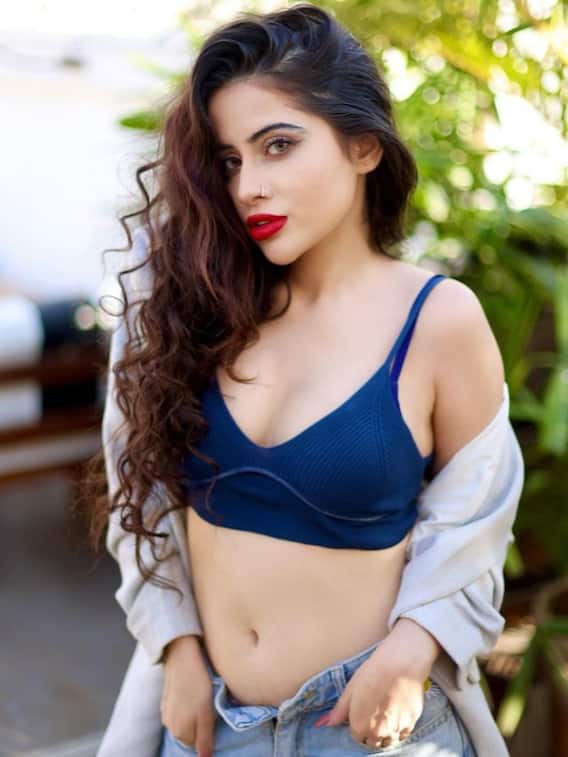 ఉర్ఫీ డ్రెస్, ఉఫ్ అన్నా ఊడదు, కారణం ఇదే!