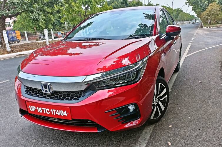 Honda City e:HEV hybrid review: Sedan with 19 kmpl mileage Honda City hybrid: লিটারে দেয় ১৯ কিলোমিটার, হোন্ডা হাইব্রিডে নতুন কী চমক ?
