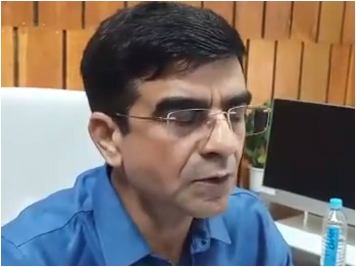 mp human rights commission issues bailable warrant against dewas collector Dewas News: देवास के कलेक्टर के खिलाफ एमपी मानवाधिकार आयोग ने जारी किया जमानती गिरफ्तारी वारंट, यह है पूरा मामला