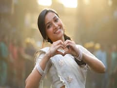 SrinidhiShetty Photos: పగలే వెన్నెల కురిపిస్తోన్న కేజీఎఫ్ బ్యూటీ శ్రీనిధి