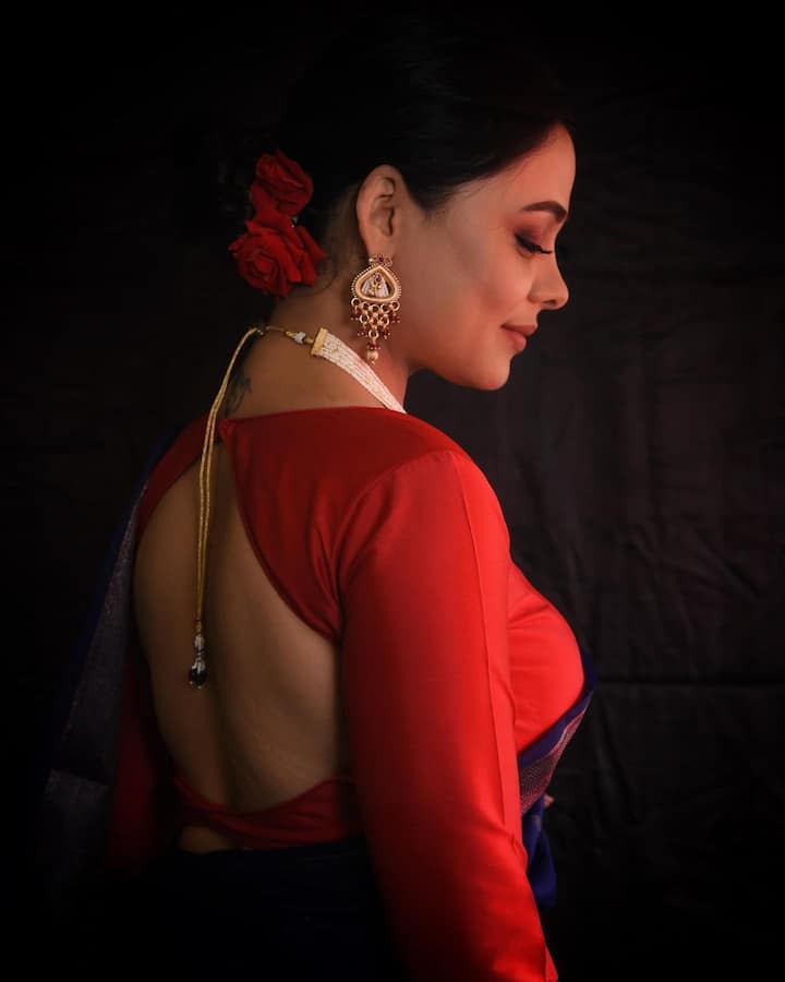 'माझी तुझी रेशीमगाठ' (Majhi Tujhi Reshimgath) ही मालिका सध्या लोकप्रियतेच्या शिखरावर आहे. मालिकेतील यश आणि नेहाच्या जोडीला प्रेक्षकांची चांगलीच पसंती मिळत आहे. (Photo : @prarthana.behere/IG)
