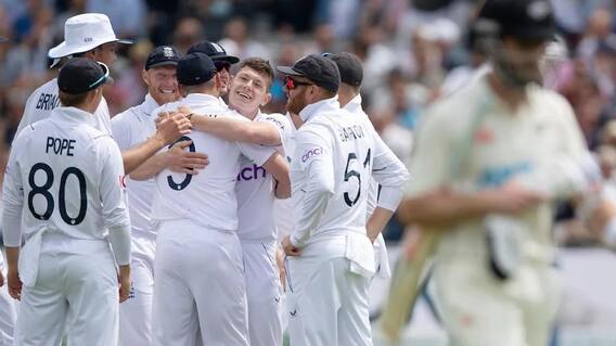 ENG vs NZ: लॉर्ड्स में आग उगल रहे तेज गेंदबाज, दूसरे दिन लंच तक गिरे 23 विकेट ENG vs NZ: लॉर्ड्स में आग उगल रहे तेज गेंदबाज, दूसरे दिन लंच तक गिरे 23 विकेट