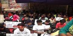 Calcutta University : অনলাইন পরীক্ষার দাবিতে ফের বিক্ষোভ কলকাতা বিশ্ববিদ্যালয়ের পড়ুয়াদের, শুরু অনশন আন্দোলন