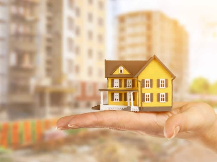 Ahmedabad most affordable property citiy among top eight cities housing report Housing Report: आपका है सस्ता घर खरीदने का प्लान तो चेक करें किस शहर में क्या हैं रेट्स? जानें कहां मिल रही सबसे सस्ती प्रापर्टी