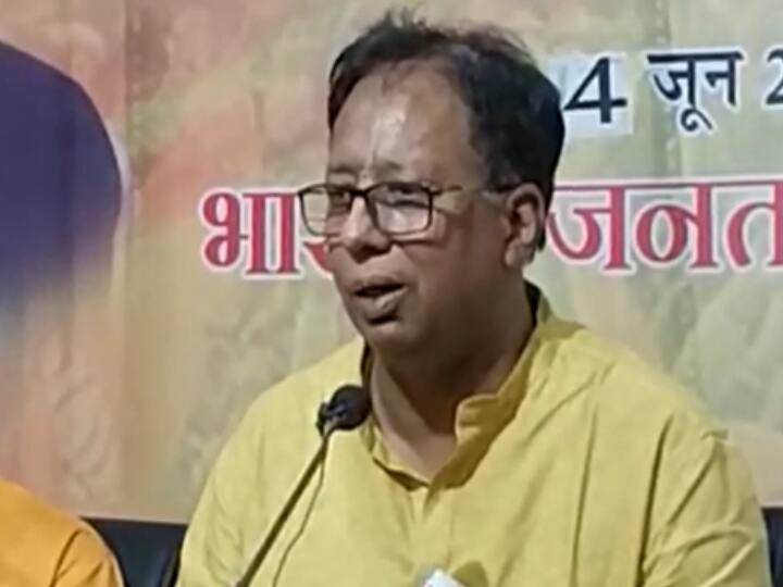 Bihar Caste Survey: जातिगत गणना पर BJP प्रदेश अध्यक्ष ने फिर दिया सुझाव, कहा- 'जनगणना' का अधिकार सिर्फ केंद्र के पास BJP Bihar president Sanjay Jaiswal on caste census said only the center has the right to census ann Bihar Caste Survey: जातिगत गणना पर BJP प्रदेश अध्यक्ष ने फिर दिया सुझाव, कहा- 'जनगणना' का अधिकार सिर्फ केंद्र के पास