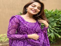 Actress Aathmika: உன்னை எண்ணாத நாள் இல்லையே.. நடிகை ஆத்மிகா லேட்டஸ்ட் க்ளிக்ஸ் !