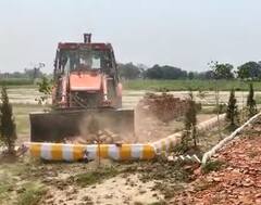 Barabanki में 14 बड़े भूमाफियाओं पर FIR दर्ज कर कार्रवाई शुरू, बुलडोजर से हटाया गया अवैध कब्जा