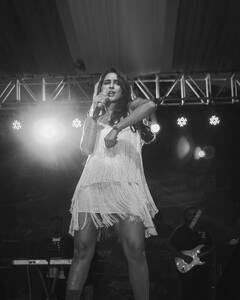 Andrea Jeremiah Photos: వీకెండ్ సందడి, గాయనిగా ఆండ్రియా విశ్వరూపం