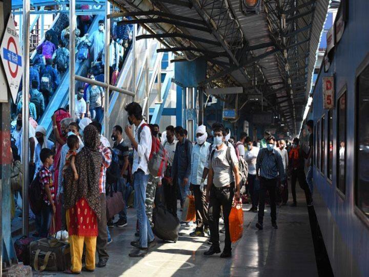 Railway Concession For Senior Citizen: सीनियर सिटीजंस को रियायती रेल टिकट देने पर संसद में क्या बोले रेल मंत्री! जानिए पूरी बात Railways Not To Restore Fare Concession To Senior Citizens For Rail Travel, Railways Gives 53 percent Concession To Every Rail Passengers Railway Concession For Senior Citizen: सीनियर सिटीजंस को रियायती रेल टिकट देने पर संसद में क्या बोले रेल मंत्री! जानिए पूरी बात