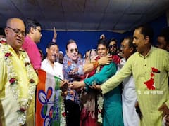 Ananda Live: কামারহাটিতে বাম শিবিরে ধাক্কা, তৃণমূলে যোগ দিলেন ৫ নম্বর ওয়ার্ডের কাউন্সিলর