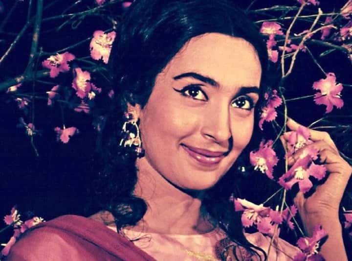 Nutan Birthday Special: Actress was offered role of Anarkali in Mughal-E-Azam, but she rejected it Nutan: 14 साल की उम्र में नूतन को ऑफर हुआ था मुगल-ए-आज़म में अनारकली का रोल, एक्ट्रेस ने ठुकरा दी थी फिल्म!