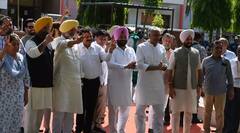 ਪੰਜਾਬ ਕਾਂਗਰਸ ਦੇ ਚਾਰ ਸਾਬਕਾ ਮੰਤਰੀ ਭਾਜਪਾ 'ਚ ਸ਼ਾਮਲ