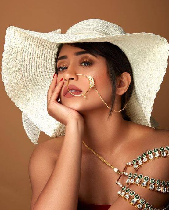 શિવાગી જોષીનો ટ્રેડિશનલ અવતાર, તસવીરો પરથી તમારી નજર નહીં હટે