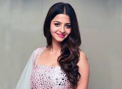 Vedhika Pic : அழகிய பிசாசு..! வேதிகாதான் அழகுக்கே பாஸ்..! வேதிகாவின் ஸ்பெஷல் கிளிக்ஸ்..!