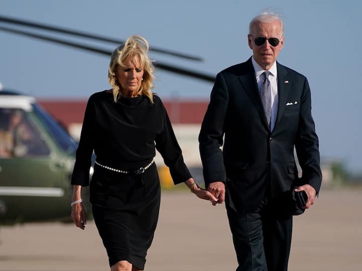Joe Biden Evacuated to safe place after plane flies over Rehoboth Beach home Joe Biden: బీచ్‌ హౌస్‌లో బిడెన్ ఫ్యామిలీ ఎంజాయ్, ఇంతలో షాకింగ్ సీన్ - హుటాహుటిన అధ్యక్షుడి తరలింపు