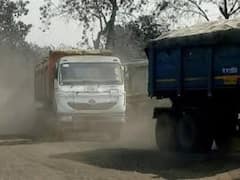 Singrauli News: सिंगरौली के सड़कों पर 'यमदूत' बनकर दौड़ रहे वाहन, प्रतिबंधित सड़कों पर चल रहे ट्रक