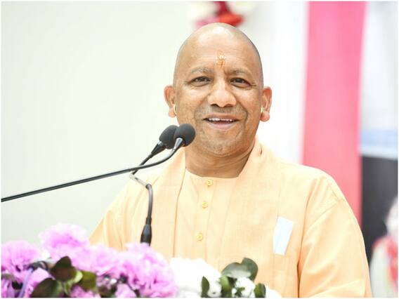 CM Yogi Birthday: सीएम योगी आदित्यनाथ का आज है 50वां जन्मदिन, जानिए- हिन्दुत्व के पोस्टर ब्वॉय से कैसे राजनीति के चाणक्य बन गए ‘बुलडोजर बाबा’